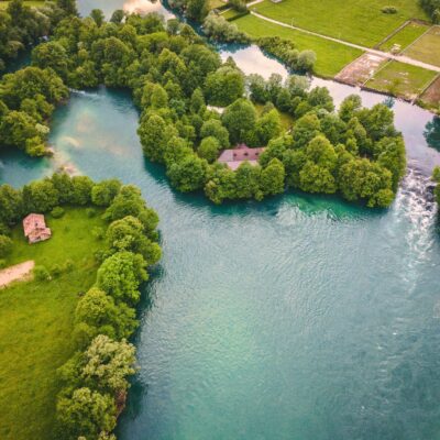 BIHAĆ I JAPODSKI OTOCI